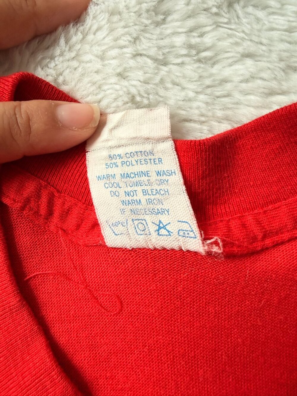 Vintage Mickey Mouse Red Graphic T-Shirt USA Single Stitch Adult Medium - Picture 5 of 6
